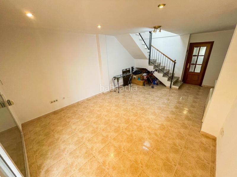 Foto ccf7812c-ee1d-4037-9e5d-28eee0e4be0a. Zweistöckige wohnung mit heizung parking in Olesa de Montserrat