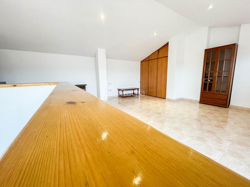 Foto ed50bc08-3977-4116-a1b2-0843eefe11d7. Zweistöckige wohnung mit heizung parking in Olesa de Montserrat