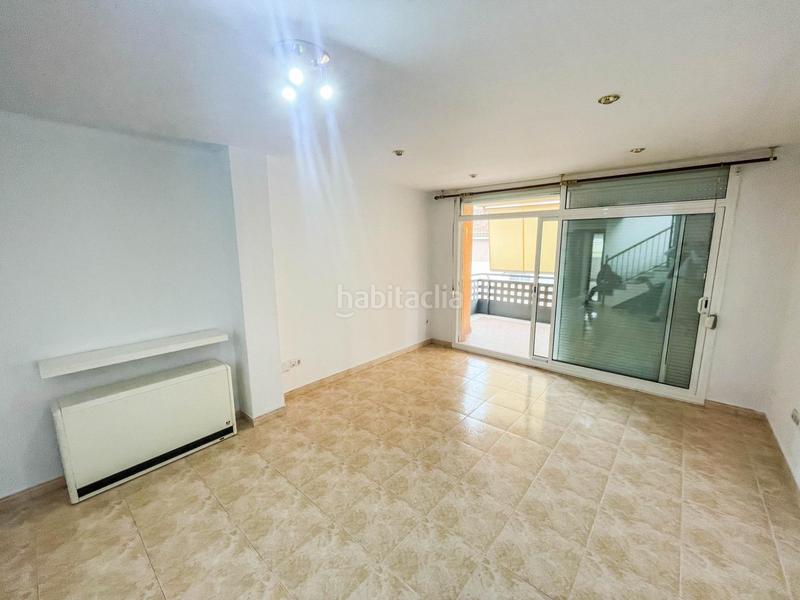 Foto fe1e68cb-22ec-4592-860a-51a0f26fee3f. Zweistöckige wohnung mit heizung parking in Olesa de Montserrat