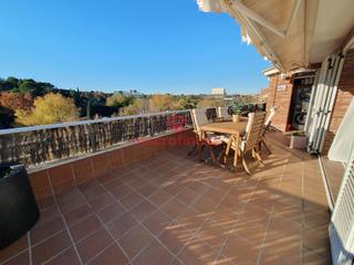 Location Attique à Torreblanca. Amplio áticodúplex en alquiler en la exclusiva zona de torreblan