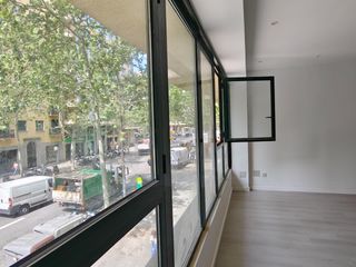 Flat in Sant Antoni. Venta de vivienda totalmente reformada en l esquerra eixample ce
