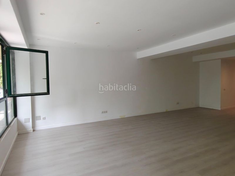 Foto aa0ca101-90b2-4b4c-8e35-0e8aada0d8a7. Pis amb calefacció a Sant Antoni Barcelona