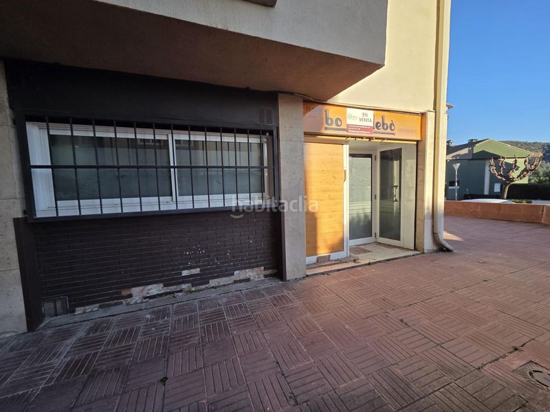 Foto 03c99749-2036-4334-983c-2fc65e873033. Lloguer local comercial a Martorell