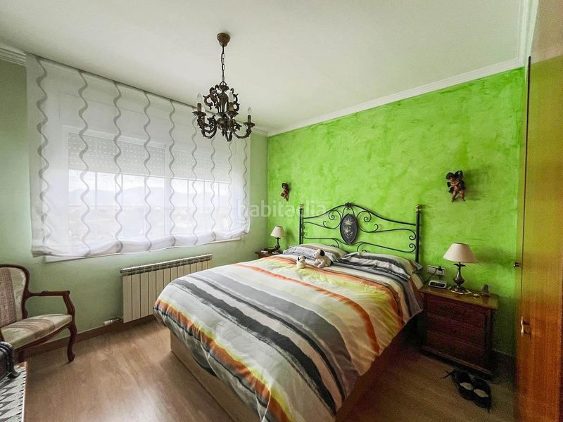 Foto 33c9112b-c2b5-4dcb-8075-3fcda39a8438. Xalet amb calefacció piscina a Can Rial Esparreguera