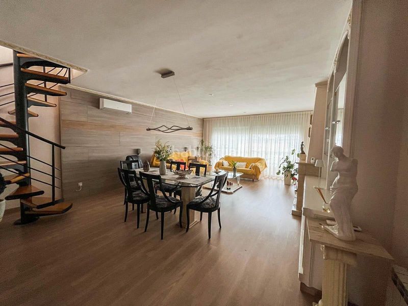 Foto 3b2c851a-2c4b-44ae-8de6-bfb87f0e8180. Xalet amb calefacció piscina a Can Rial Esparreguera