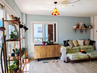 Pis a Segur Platja. Piso en venta con terraza, parking y jardin  urb. puig pelós de