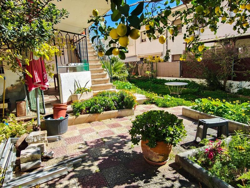 Foto f5bbed91-280f-46b4-aa28-28bd8ed71572. Pis amb aparcament a Segur Platja Segur de Calafell