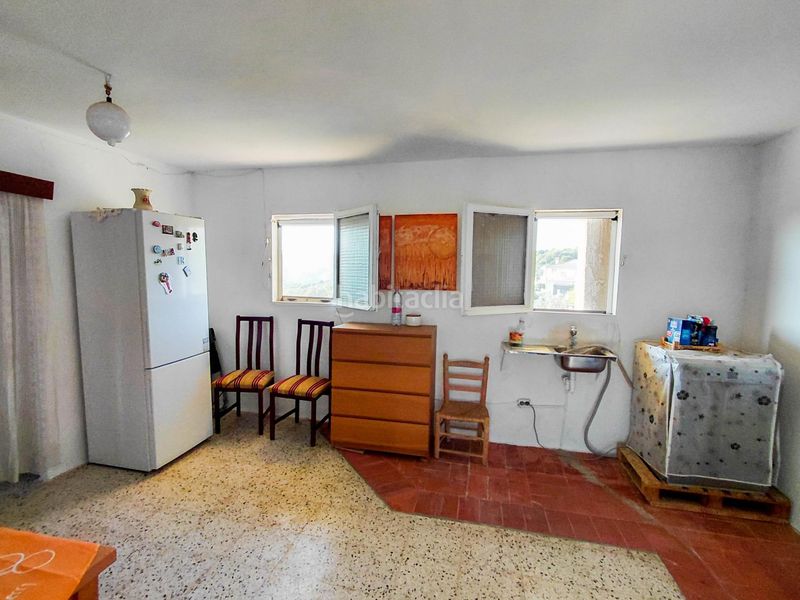 Foto fb3d6590-3f20-4cae-9719-705c2a670316. Casa amb aparcament a Hostalets de Pierola (Els)