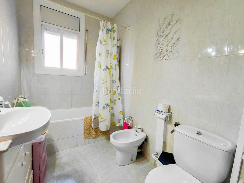 Foto fc31ac3c-a703-47c5-bded-e8ff275d4f09. Casa amb aparcament a Hostalets de Pierola (Els)