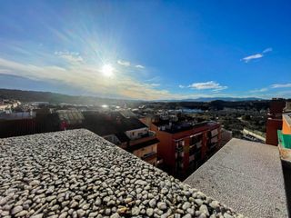 Dúplex a Olesa de Montserrat. Dúplex muy luminoso en venta en olesa de montserrat zona estatut