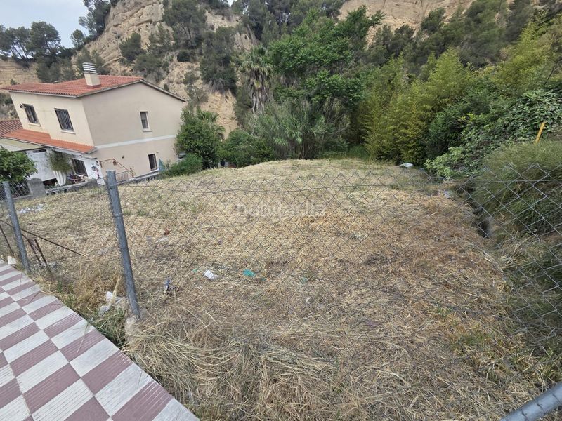 Foto db647465-7a4b-42fe-b2cb-d2a62ac5e0e4. Terreny residencial a Abrera