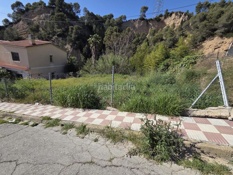 Foto f2aa351f-abcc-41f4-8daf-283c9f6b7164. Terreny residencial a Abrera