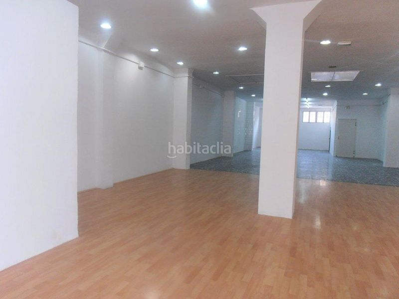 Foto 94d2f184-3719-4386-b355-a6a7f13e9c17. Local comercial a Creu de Barberà Sabadell