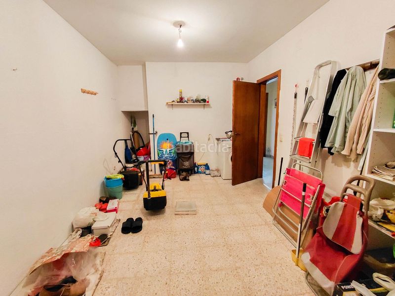 Foto 4786d185-37fd-413c-b292-e53a96d74429. Miete haus mit parking in Cunit residencial Cunit