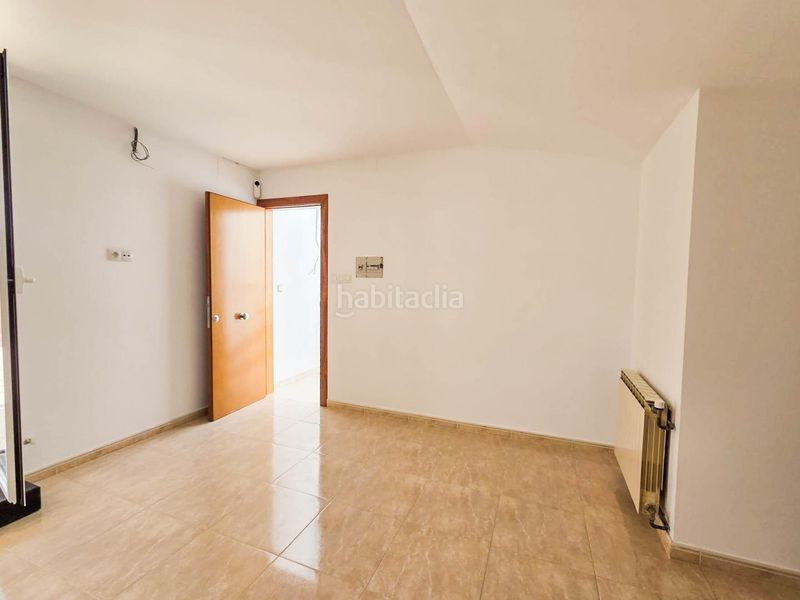 Foto 498d6ae4-aa8c-427a-b743-cffd208ced08. Casa adossada amb calefacció aparcament a Vilanova del Camí