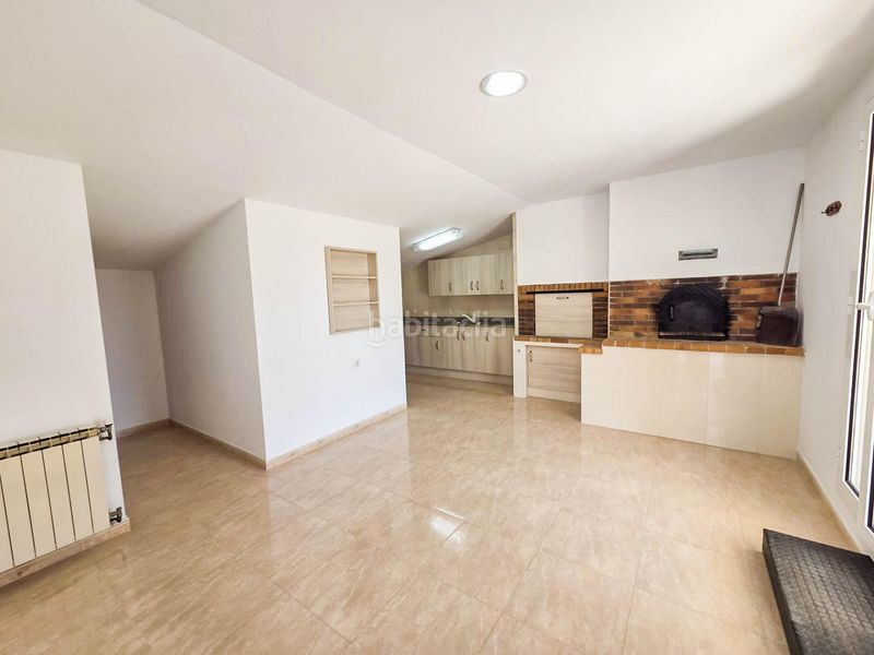 Foto 7917304b-c496-461d-9bcb-f07416bb6f7e. Casa adossada amb calefacció aparcament a Vilanova del Camí