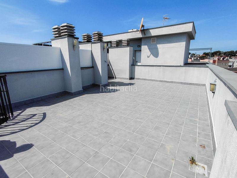 Foto 76d1ab47-b37d-4dd9-8b89-03dcf17ca42a. Dachwohnung mit parking pool in Cunit residencial Cunit