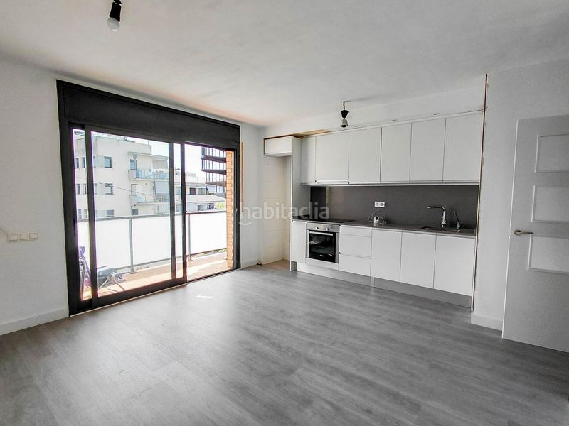 Foto 8df07b25-0bed-498a-a4fb-78b77f102403. Dachwohnung mit parking pool in Cunit residencial Cunit