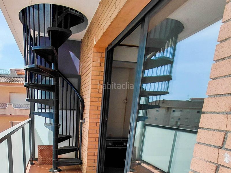 Foto c4a409ef-a305-4f09-8710-56a075b8aabb. Dachwohnung mit parking pool in Cunit residencial Cunit