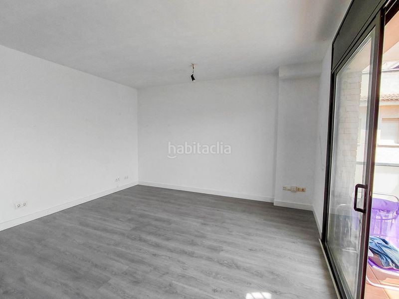 Foto cc799c2e-7a8d-4b9e-8693-6f97e5baae91. Dachwohnung mit parking pool in Cunit residencial Cunit