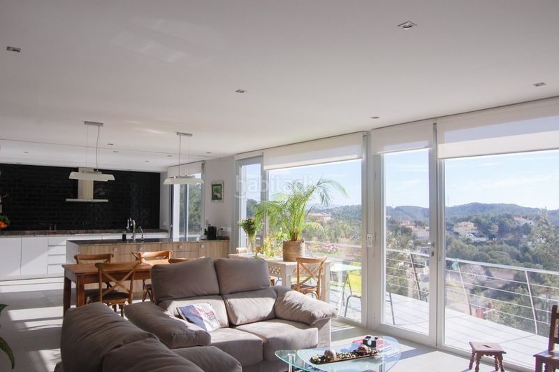 Foto 64664007-7c12-4193-85cc-0e9d3ffa300b. Haus mit parking pool in costa Cunit - els jardins - els rosers Cunit