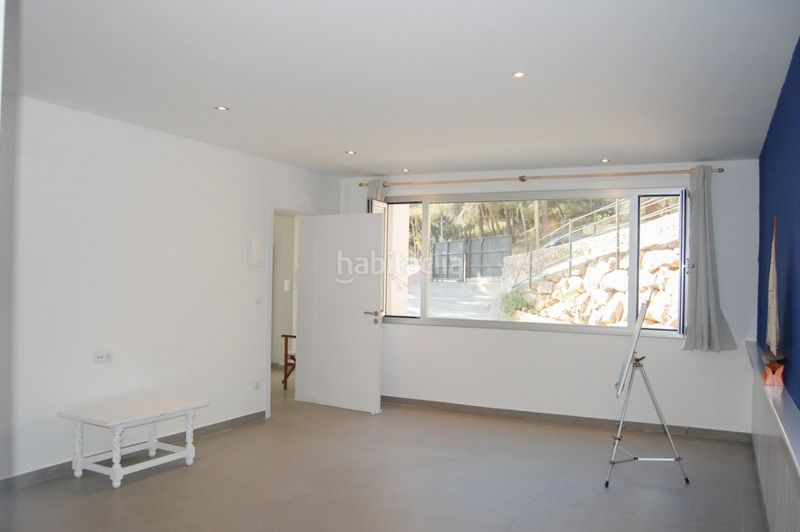 Foto 7ab1d337-e704-4e64-8ed9-b501ef75af68. Haus mit parking pool in costa Cunit - els jardins - els rosers Cunit