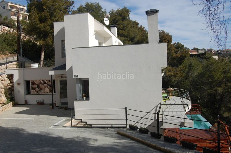 Foto ec4787b9-8f2b-4d9f-aa7a-b46eac72b541. Haus mit parking pool in costa Cunit - els jardins - els rosers Cunit