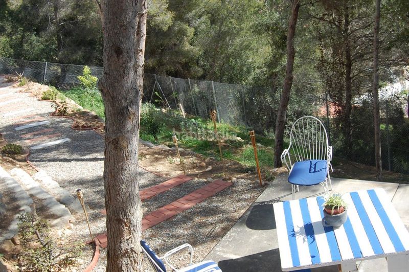 Foto f09d365d-47c3-4e78-944a-7b311600e916. Haus mit parking pool in costa Cunit - els jardins - els rosers Cunit