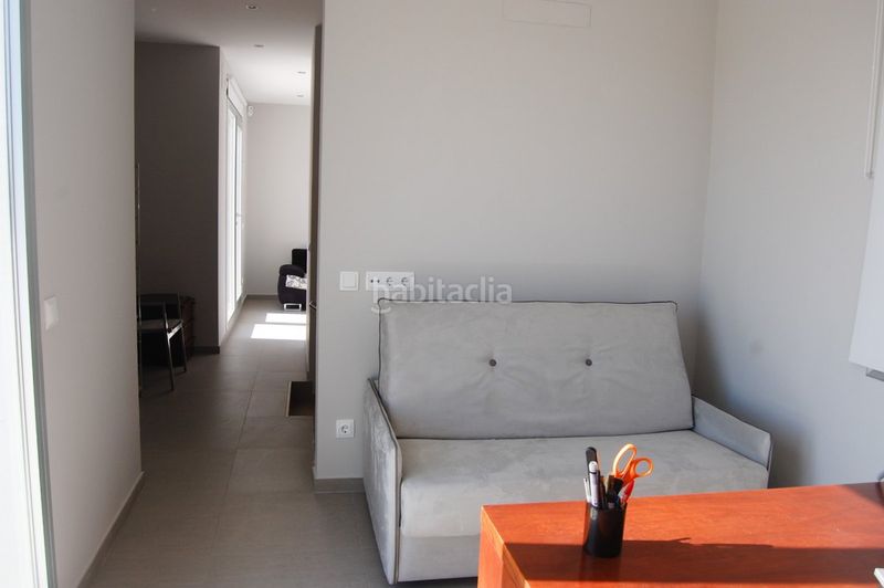 Foto f65e4746-44df-4a5c-b3bb-d208f5f7b326. Haus mit parking pool in costa Cunit - els jardins - els rosers Cunit