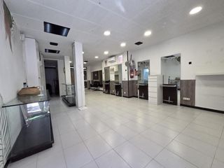 Miete Geschäftsraum in Martorell. Local ideal peluquería en alquiler en can carreras de martorell