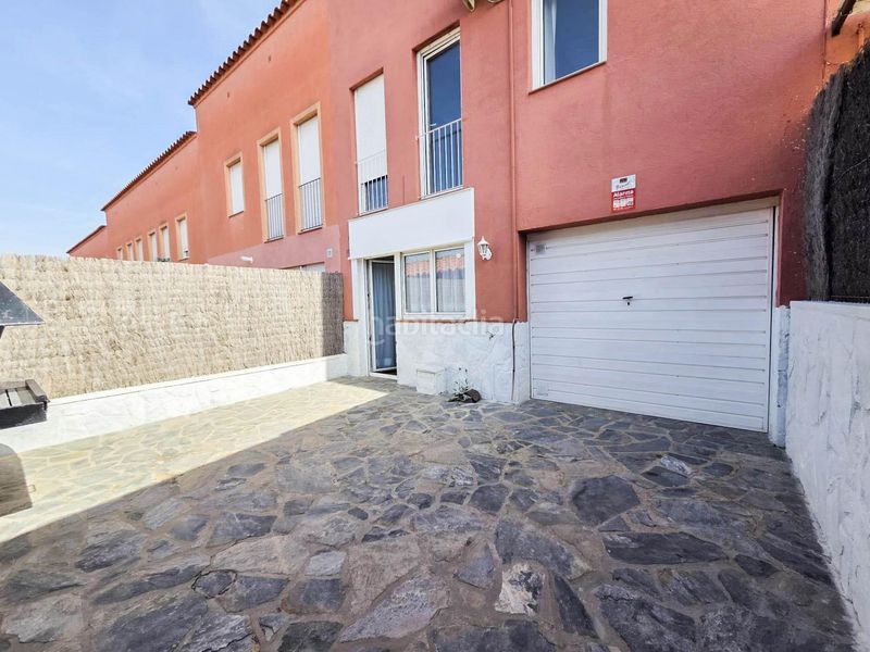 Foto fb1e37da-c0fd-43b3-a5c4-cc9c55d2230c. Casa adossada amb calefacció aparcament a Sant Sadurní d´Anoia