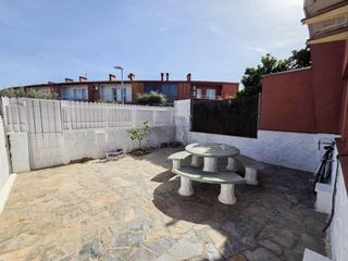 Semi detached house in Sant Sadurn� d�Anoia. Encantadora casa adosada en el coraz�n de sant sadurn� danoia