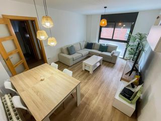 Pis a Olesa de Montserrat. Piso reformado en venta en el centro de olesa de montserrat