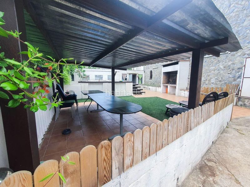 Foto 1463d54f-7a52-41bf-8858-0add618451e7. Casa amb aparcament piscina a Castellbisbal
