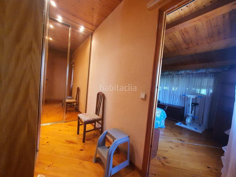 Foto 493f5dd7-2bbe-443e-b79b-00a3fa9bbdb0. Casa amb aparcament piscina a Castellbisbal