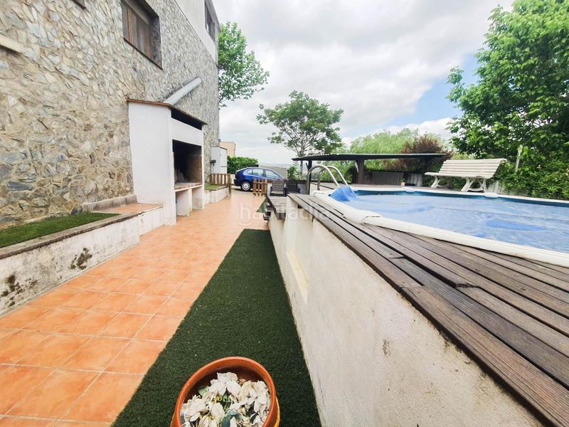 Foto 89382f7f-de7e-4043-a772-48d8d132c614. Casa amb aparcament piscina a Castellbisbal