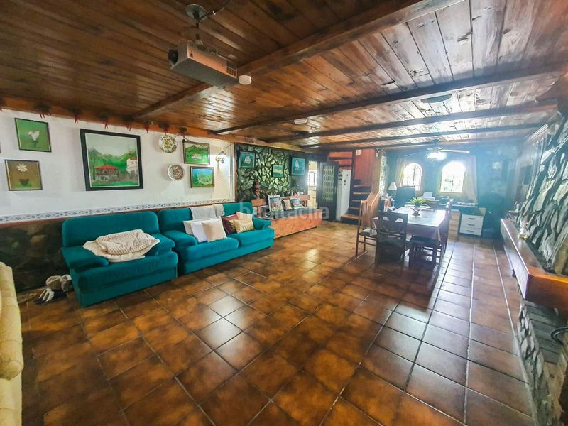 Foto b060b03b-ec4b-4514-912d-334904847435. Casa amb aparcament piscina a Castellbisbal