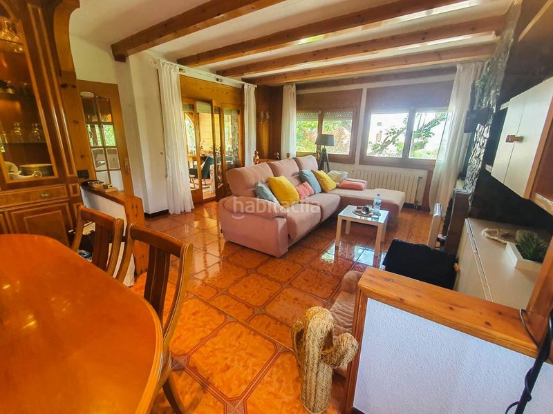 Foto f0cb45a6-d95c-4abb-9125-d9465d768e26. Casa amb aparcament piscina a Castellbisbal