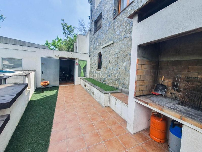 Foto f2b692c0-5617-4b2a-8d0c-3cf7cc2edc2f. Casa amb aparcament piscina a Castellbisbal