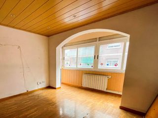 Flat in Vinyets-Mol� Vell. Piso en venta en sant boi de llobregat  zona pla�a catalunya con