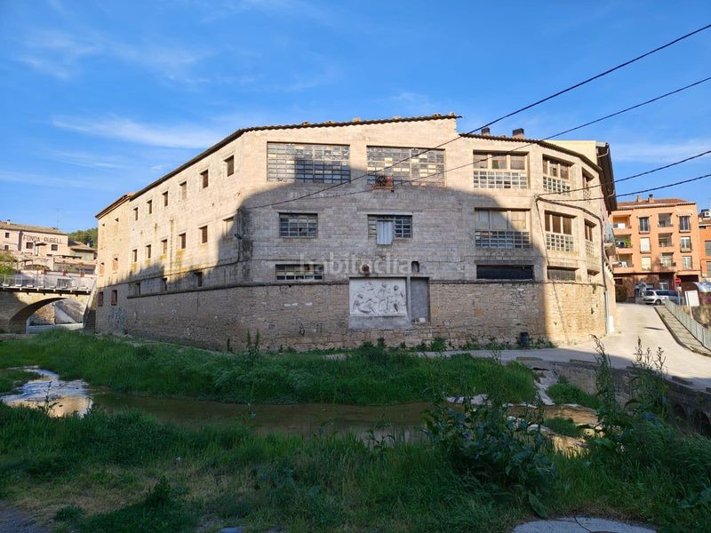 Foto 11ca5a2a-1baf-4f34-ad18-36ea44e11d39. Edifici a Monistrol de Calders