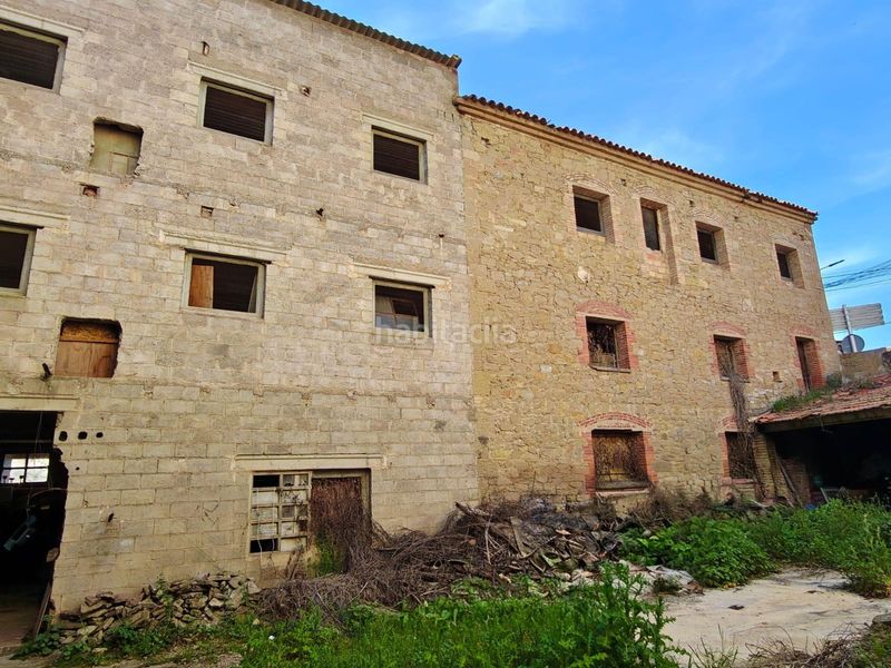 Foto bc878870-f67b-4259-974d-55a635b17e38. Edifici a Monistrol de Calders