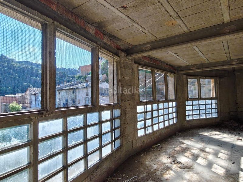 Foto fc566328-2a7c-45eb-82cf-903d80ea52ef. Edifici a Monistrol de Calders