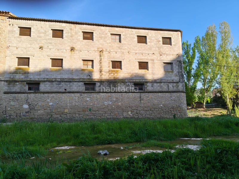Foto ff744282-b7ed-4d04-a057-932719dc629c. Edifici a Monistrol de Calders