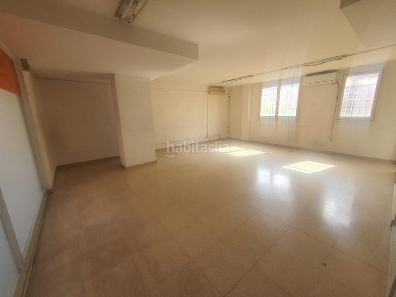 Foto 4331b907-4cb7-4ca9-98b7-b38c3da77225. Local comercial a Martorell