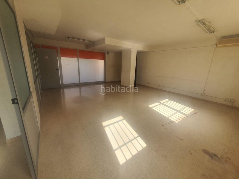 Foto 795ca7b8-f1ea-4633-878c-505dc204327c. Local comercial a Martorell