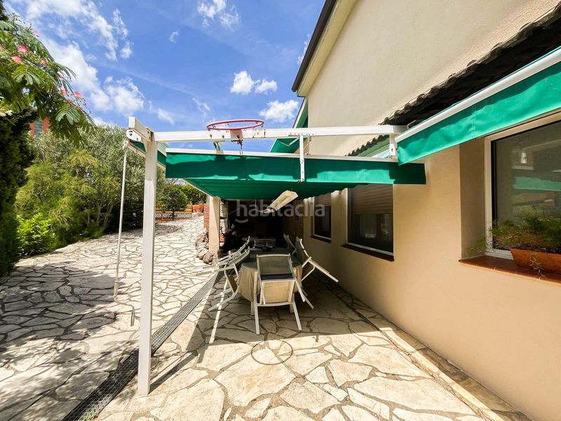 Foto a132a477-f44a-414b-ad53-4745cb99e938. Xalet amb calefacció aparcament piscina a Collbató
