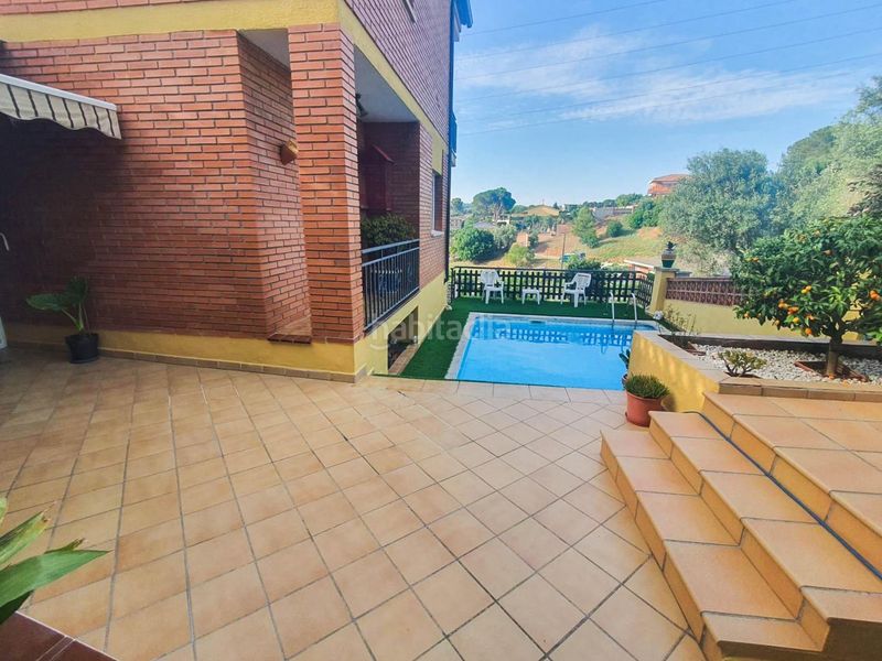 Foto eb8de331-8340-4c3d-9bd3-82017adc073c. Xalet amb calefacció aparcament piscina a Castellbisbal
