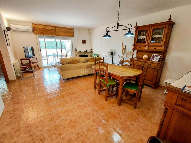 Foto 2efd81d4-3b84-4846-bf3e-cf282c22c554. Casa adossada amb calefacció aparcament a Cunit residencial Cunit