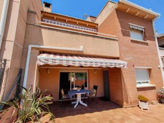 Casa adossada a Cunit Residencial